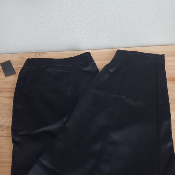 Isaac Mizrahi Live! Regular Stretch Sateen Cargo Pants , black Sz a6246 - Picture 9 of 9